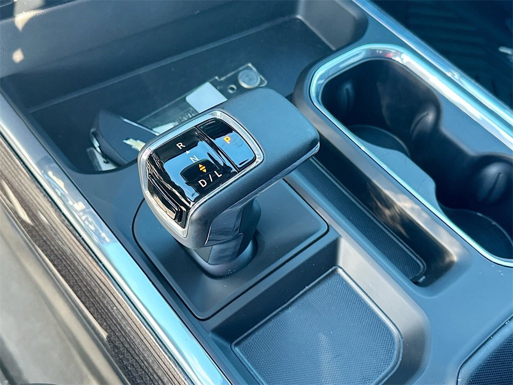 Used 2025 Chevrolet Silverado 1500 LT Trail Boss w/ Convenience Package II image 22