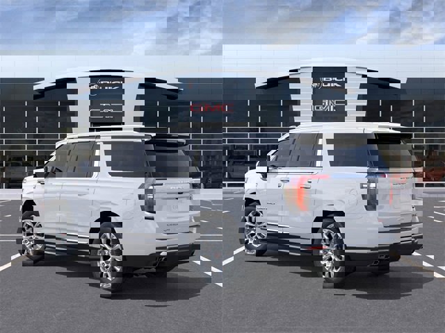 New 2026 GMC Yukon XL Denali image 3