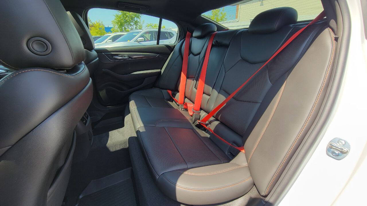 Used 2026 Cadillac CT5 V w/ LPO, ONYX Package AWD/4WD image 28