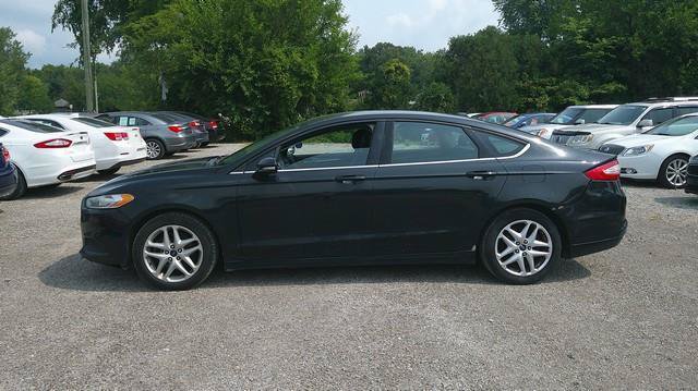 Used 2013 Ford Fusion SE FWD image 5