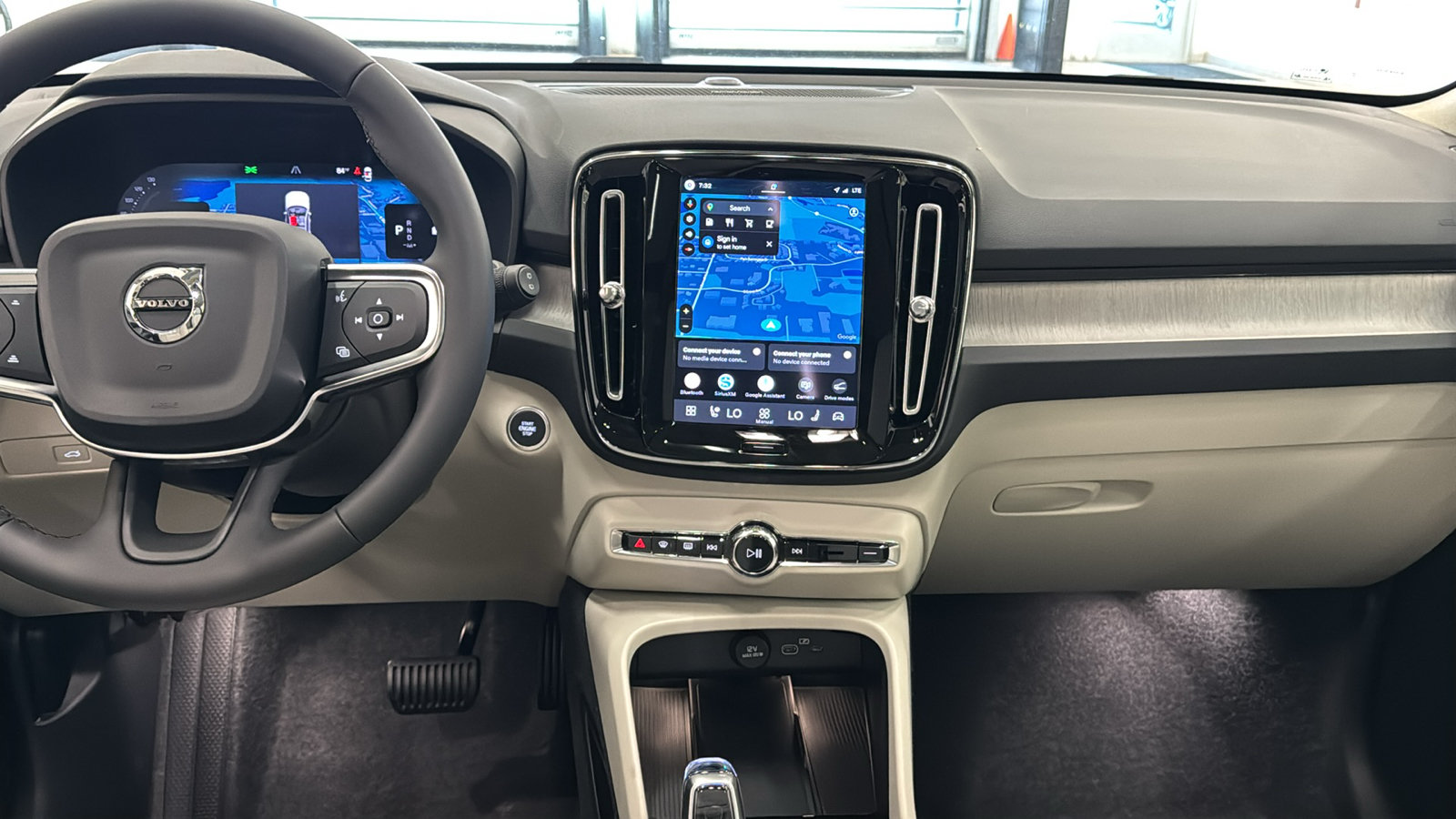 New 2026 Volvo XC40 B5 Ultra w/ Protection Package Premier AWD/4WD image 11
