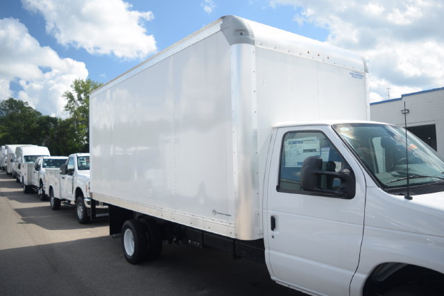 New 2027 Ford E-450 and Econoline 450 Super Duty w/ Power Equipment Group RWD image 12
