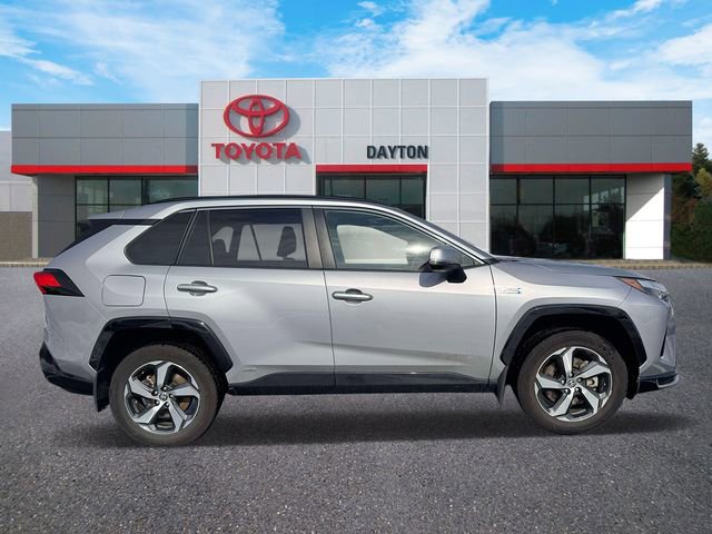 Used 2023 Toyota RAV4 SE w/ Weather & Moonroof Package image 6