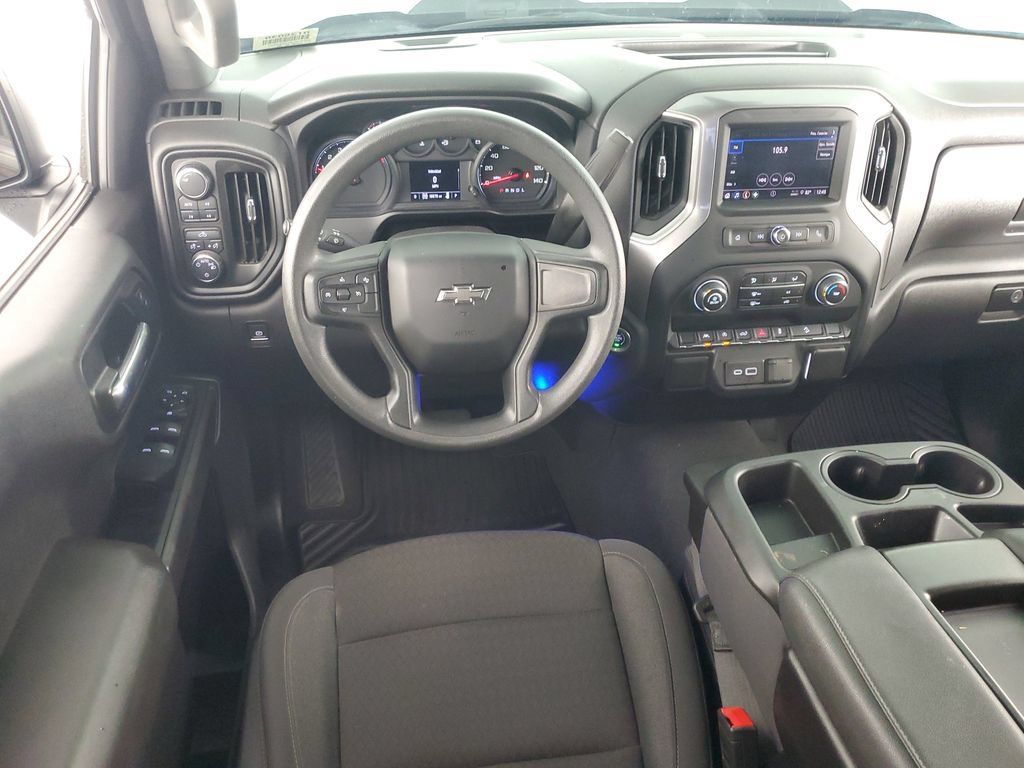 Used 2024 Chevrolet Silverado 1500 Custom Trail Boss w/ LPO, Dark Essentials Package AWD/4WD image 17