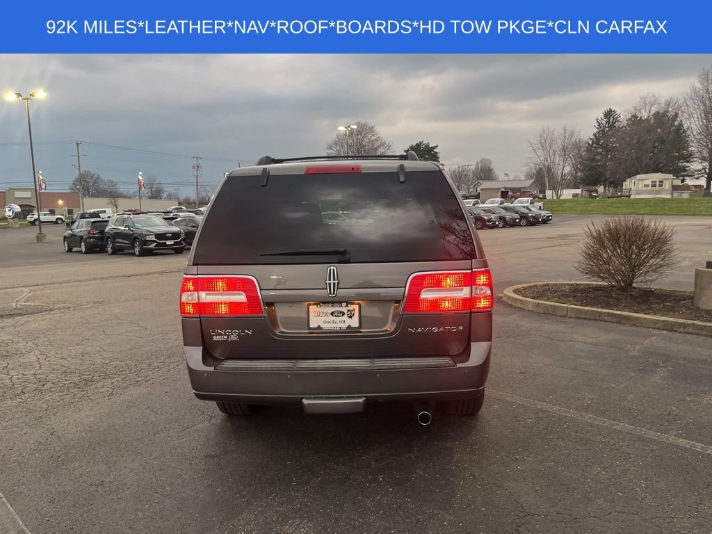 Used 2014 Lincoln Navigator 4WD image 10