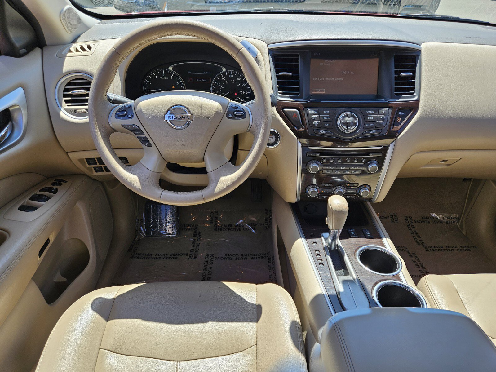 Used 2015 Nissan Pathfinder SL w/ SL Premium Package FWD image 12