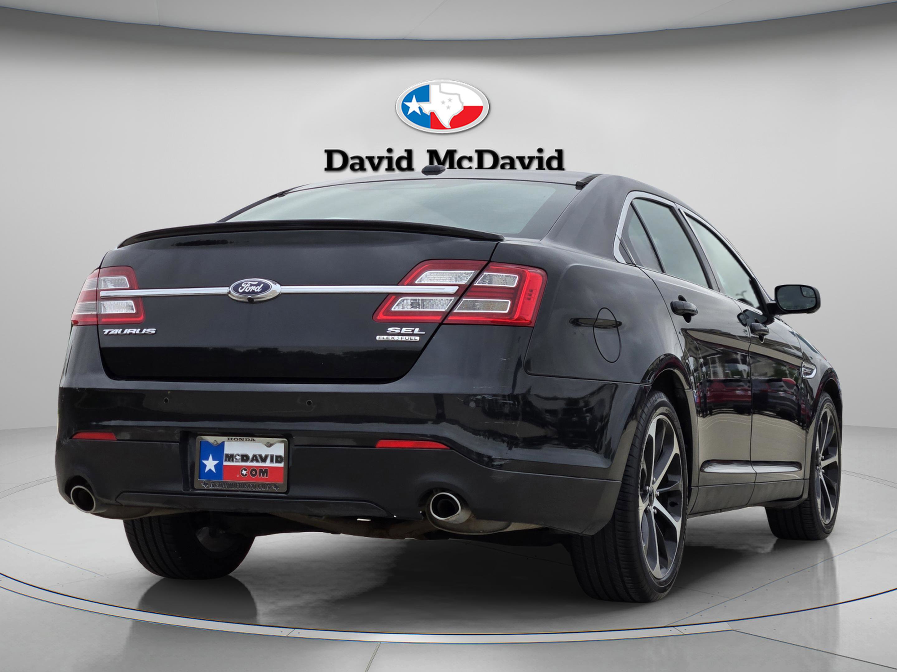 Used 2014 Ford Taurus SEL w/ Equipment Group 201A FWD image 6