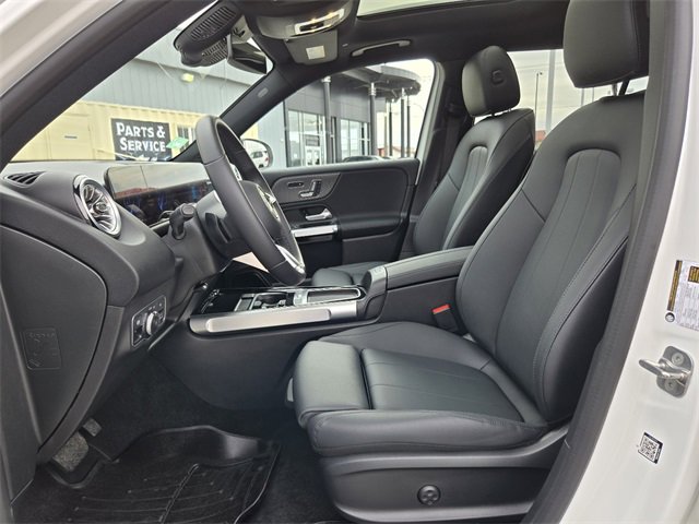 Used 2024 Mercedes-Benz EQB 300 300 image 3