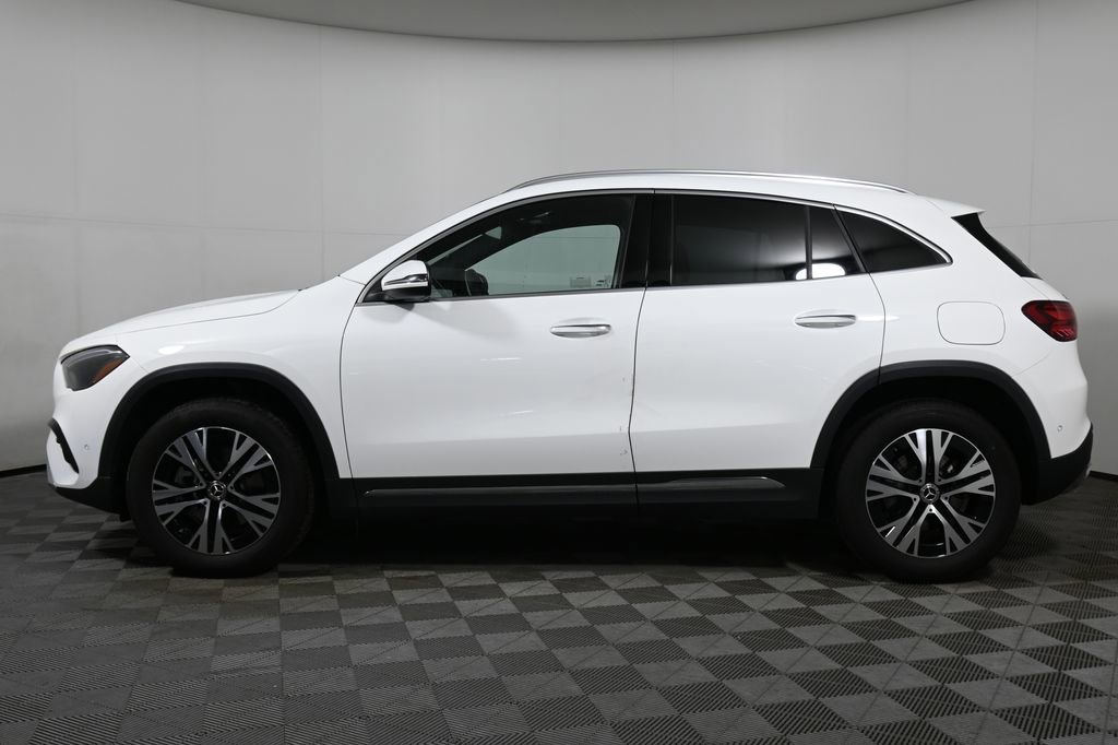 Certified 2026 Mercedes-Benz GLA 250 4MATIC image 2