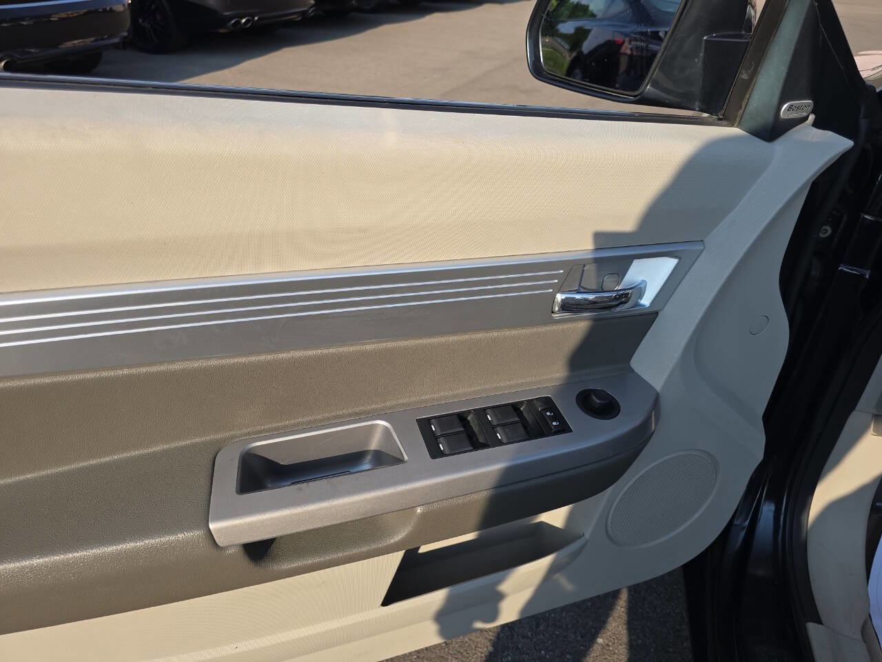 Used 2008 Chrysler Sebring Touring w/ Special Touring Group image 14