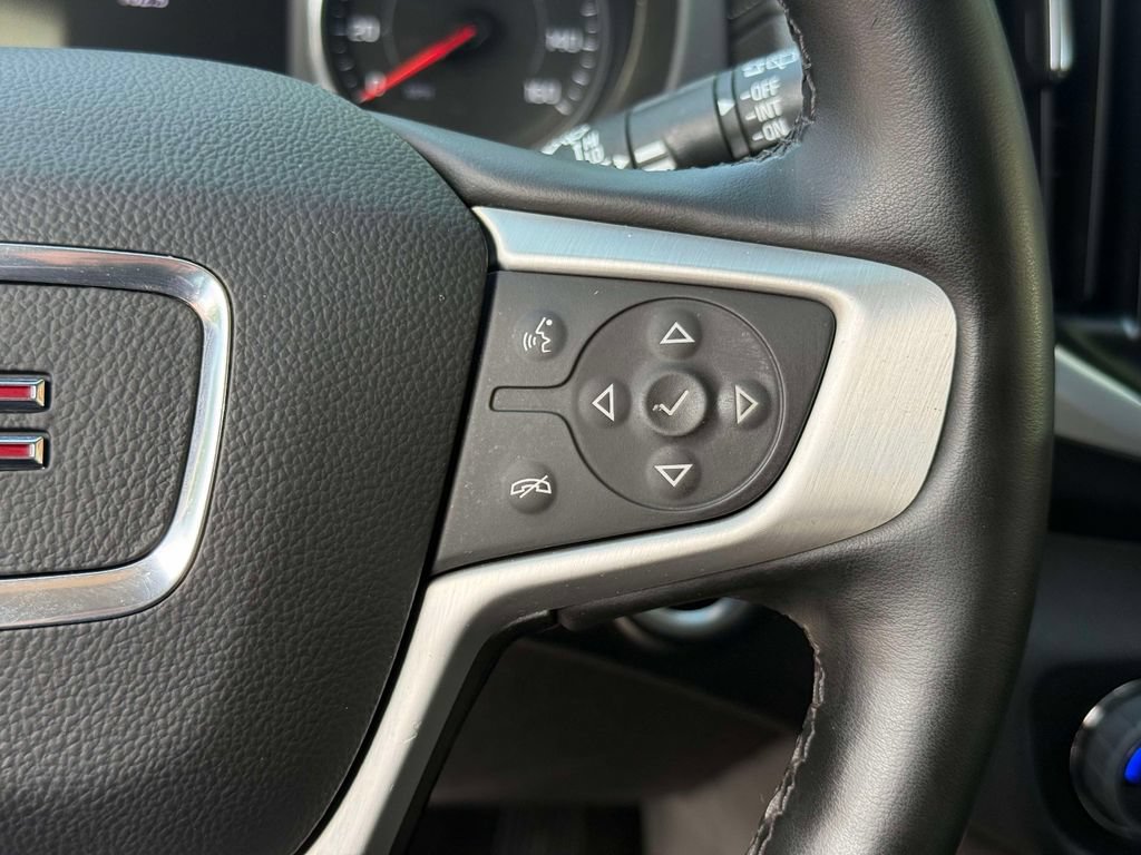 Used 2023 GMC Terrain SLT w/ LPO, Floor Liner Package FWD image 32