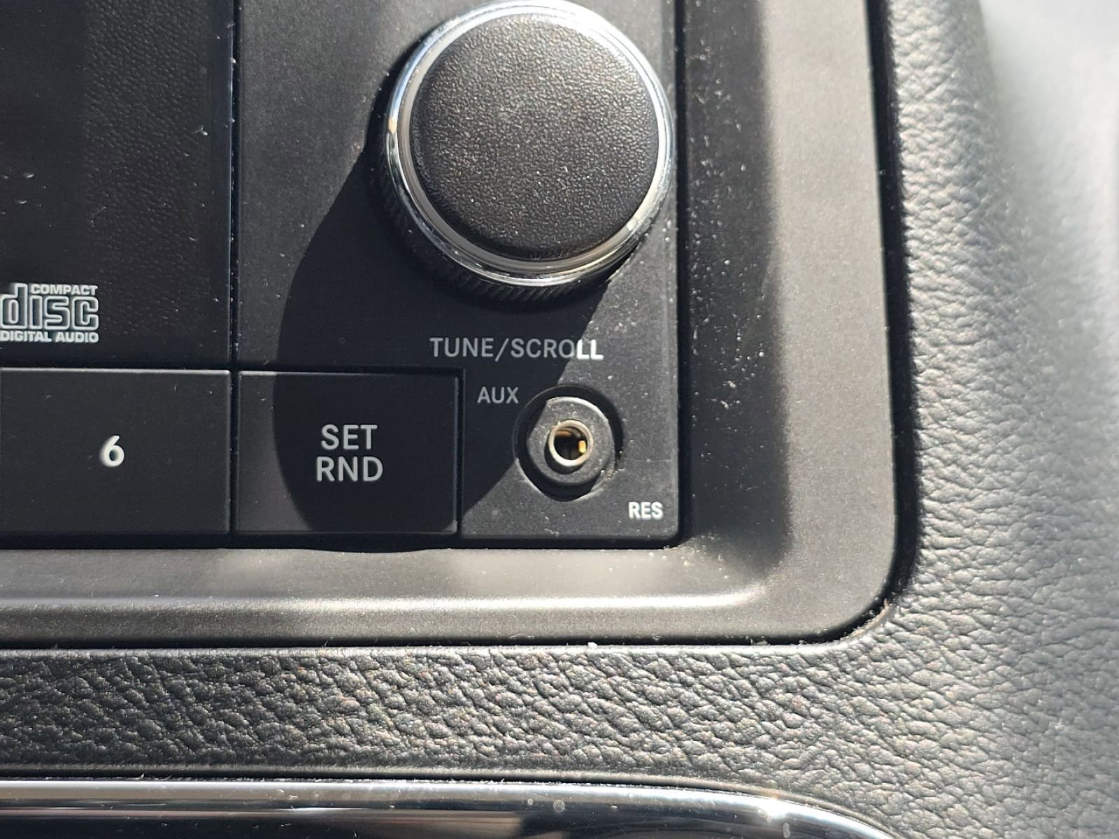 Used 2014 Dodge Grand Caravan American Value Package FWD image 5