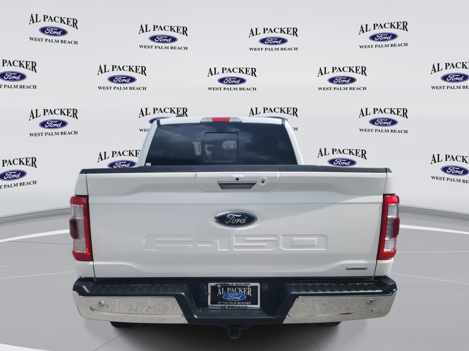 Used 2023 Ford F150 Lariat w/ FX4 Off-Road Package image 4