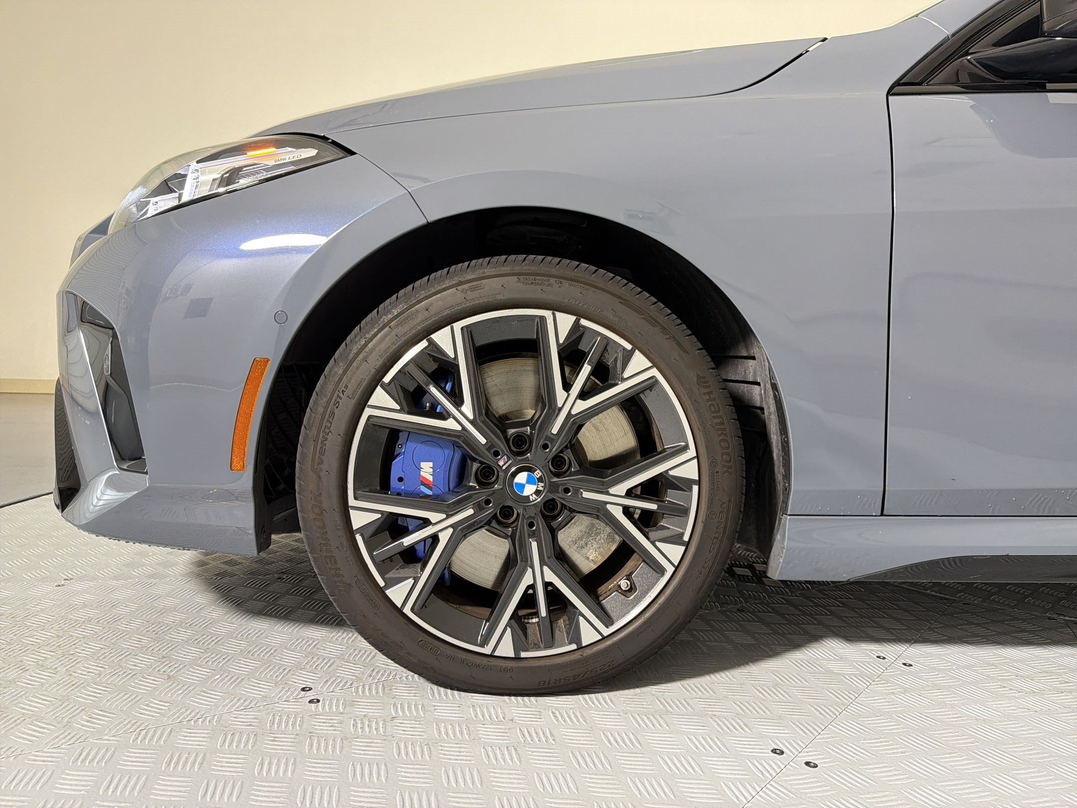 Certified 2025 BMW M235i xDrive w/ Premium Package AWD/4WD image 11