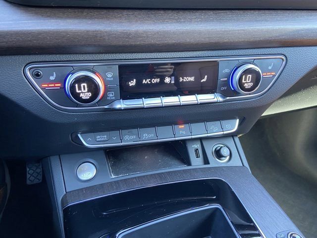 Certified 2023 Audi Q5 Premium w/ Convenience Package AWD/4WD image 18