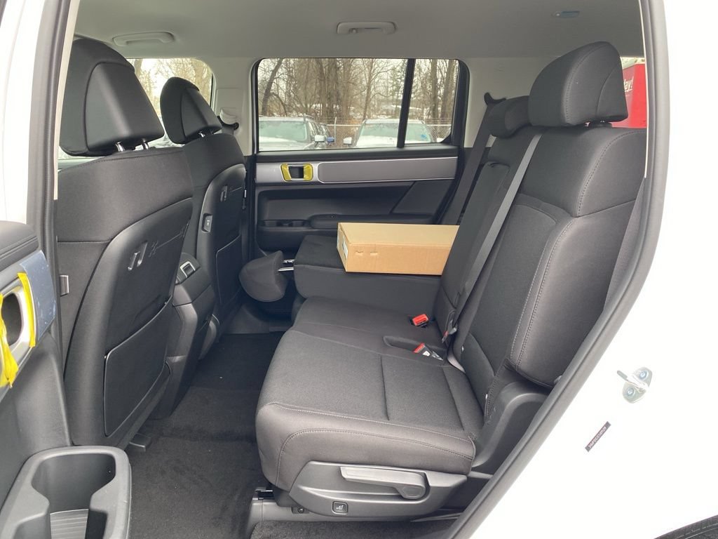 New 2026 Hyundai Santa Fe SE AWD/4WD image 13