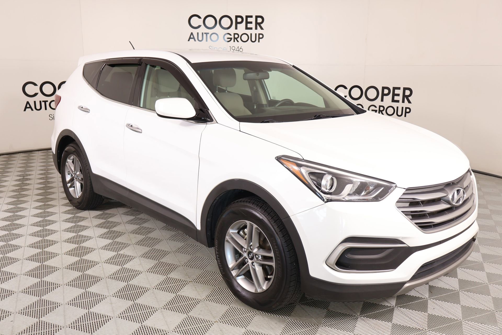 Used 2018 Hyundai Santa Fe Sport image 1