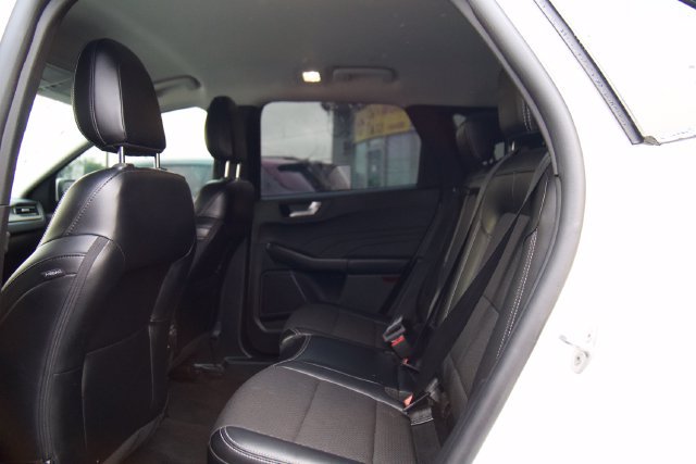 Certified 2024 Ford Escape SE FWD image 25