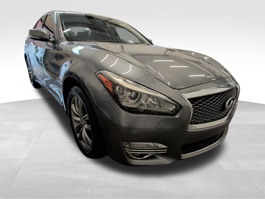 Used 2016 INFINITI Q70 3.7 AWD/4WD image 7