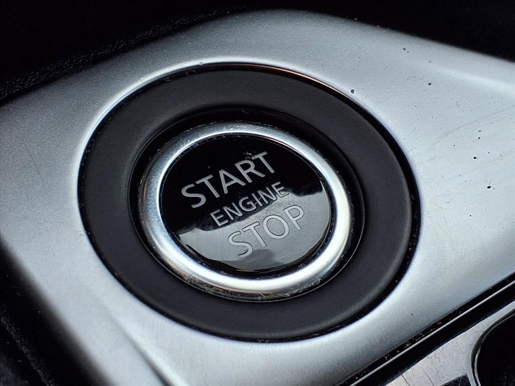 Used 2023 Nissan Sentra SV image 10