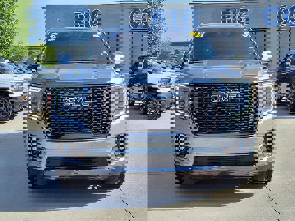 Used 2024 GMC Yukon Denali Ultimate image 10