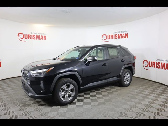Used 2023 Toyota RAV4 LE image 6
