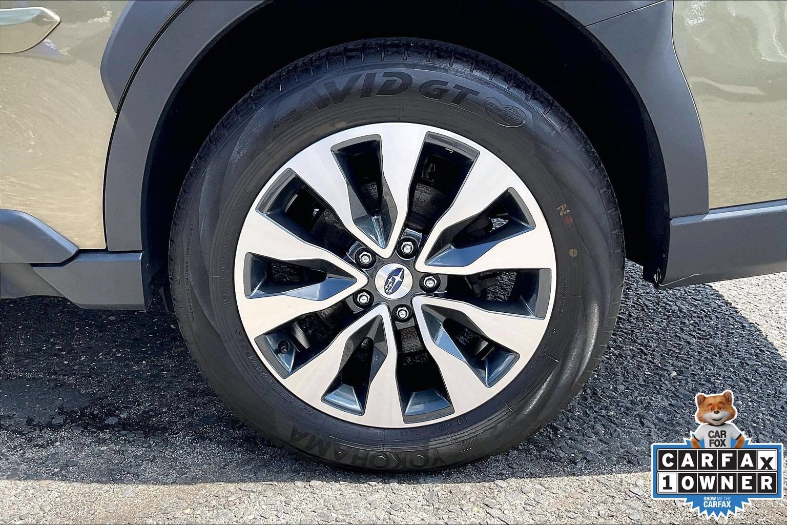 Certified 2023 Subaru Outback Touring AWD/4WD image 12