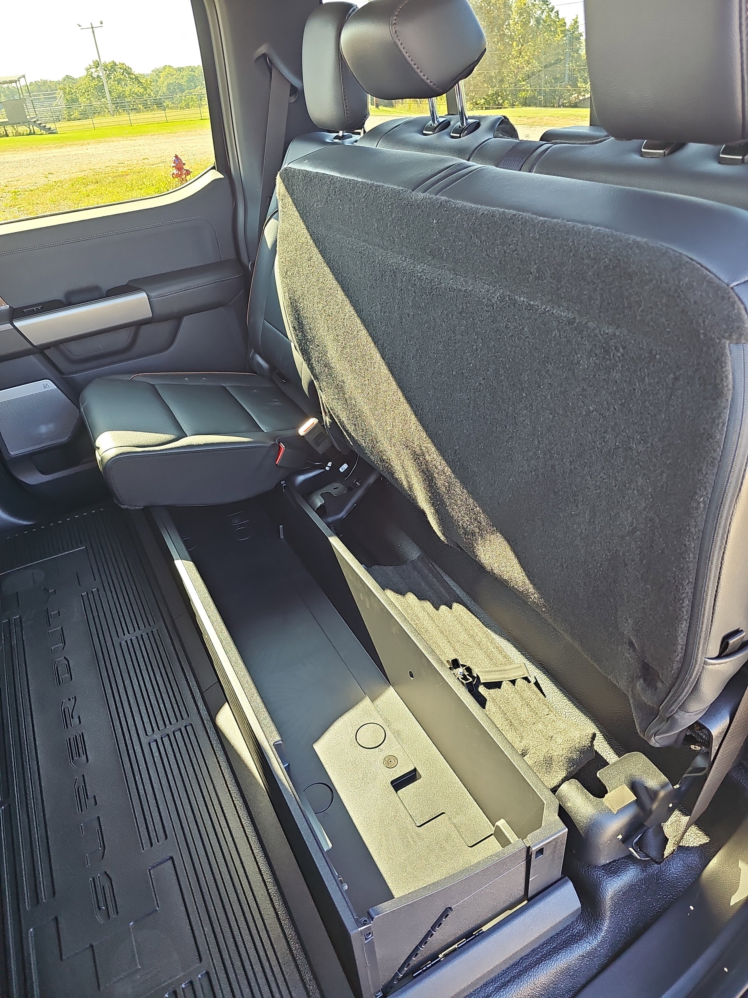 New 2026 Ford F350 Lariat image 13