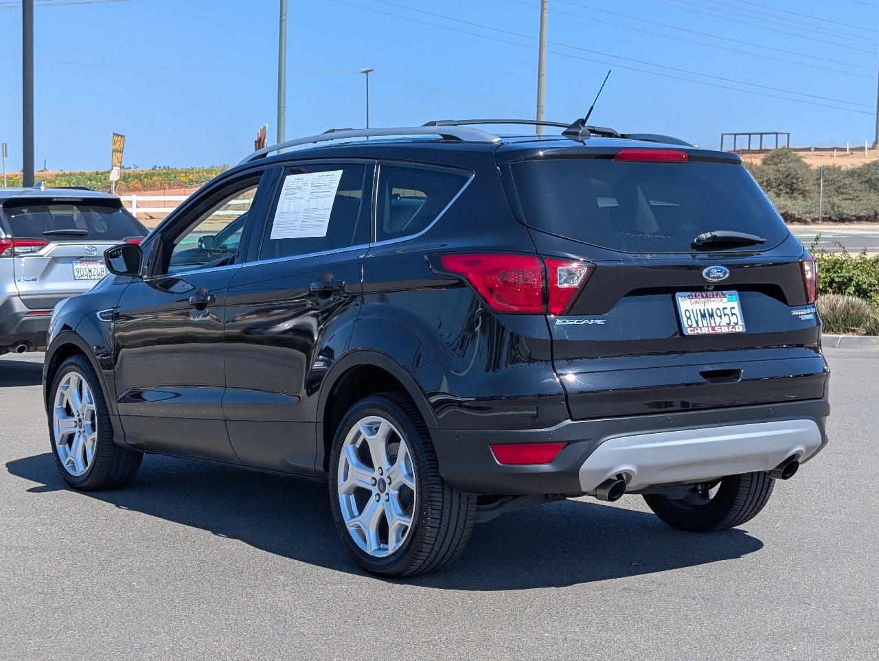 Used 2019 Ford Escape Titanium FWD image 12