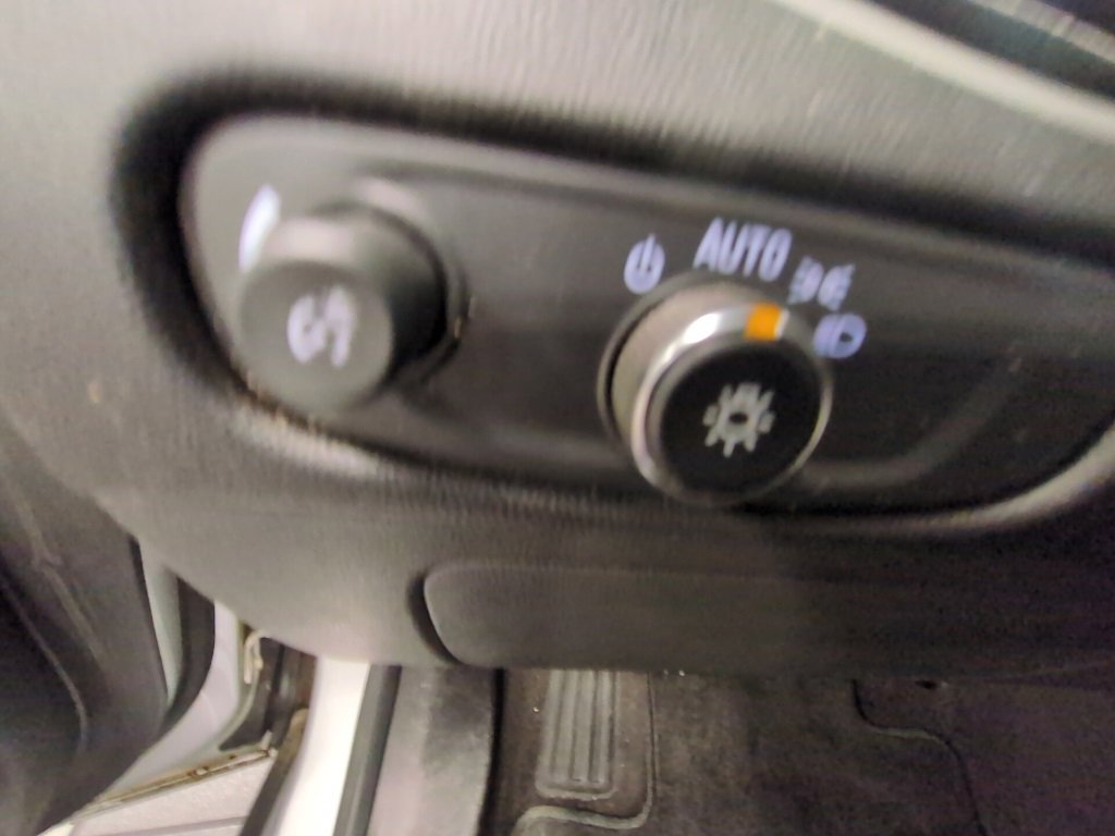 Used 2018 Chevrolet Malibu LS image 8