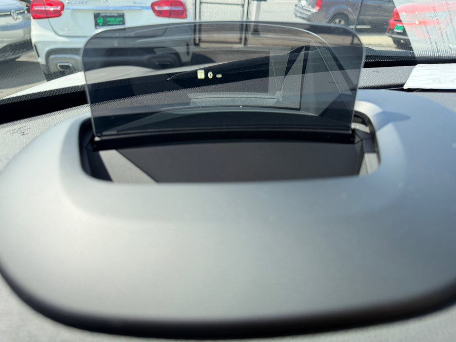 Used 2023 MINI Cooper SE image 13