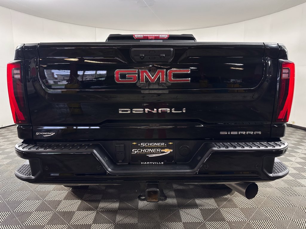 Used 2026 GMC Sierra 2500 Denali w/ Denali Reserve Package AWD/4WD image 4