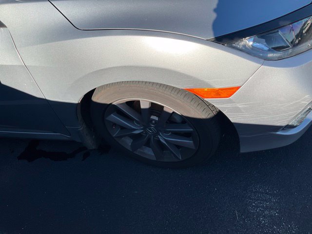 Used 2019 Honda Civic EX image 3