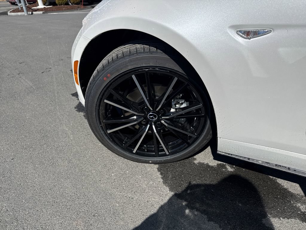 New 2026 MAZDA MX-5 Miata RF Grand Touring image 18
