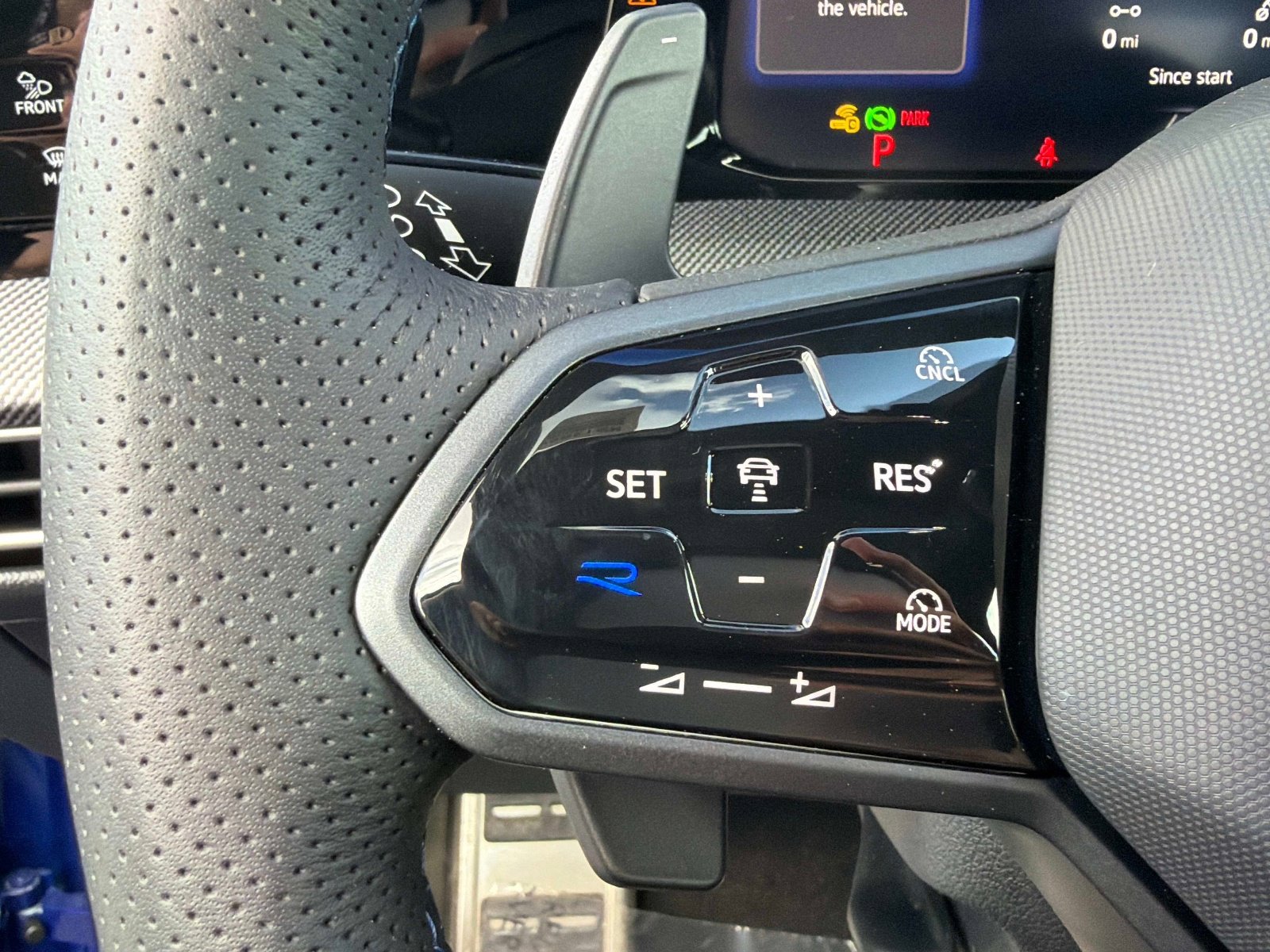 Used 2025 Volkswagen Golf image 53