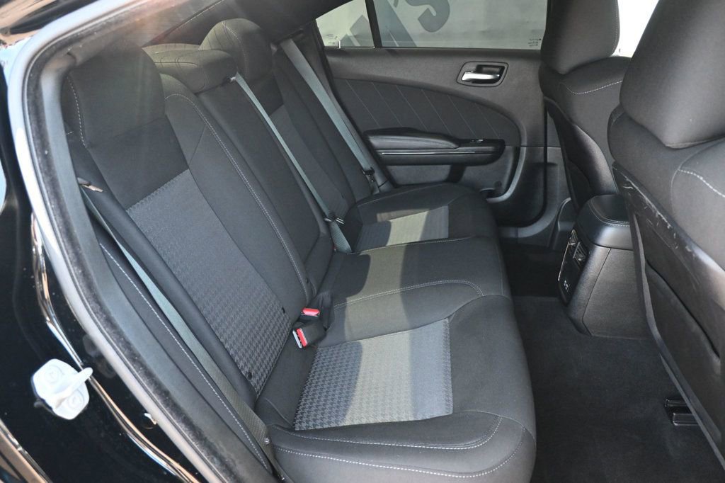 Used 2022 Dodge Charger R/T w/ Performance Handling Group image 13