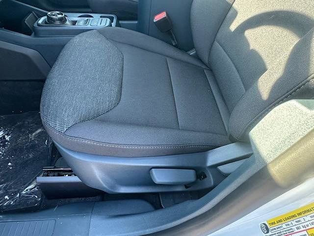 New 2026 Ford Maverick XL image 9