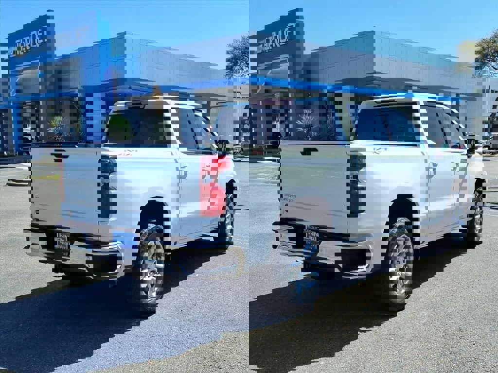 New 2026 Chevrolet Silverado 1500 LT w/ Safety Package image 6