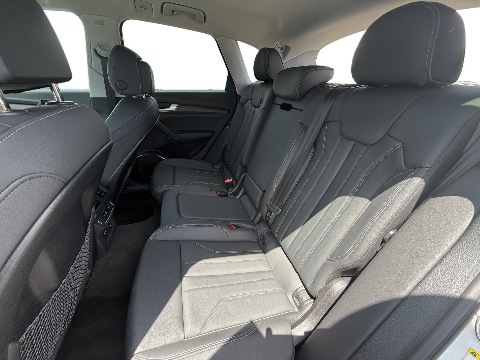 Used 2024 Audi Q5 2.0T Premium w/ Convenience Package image 16