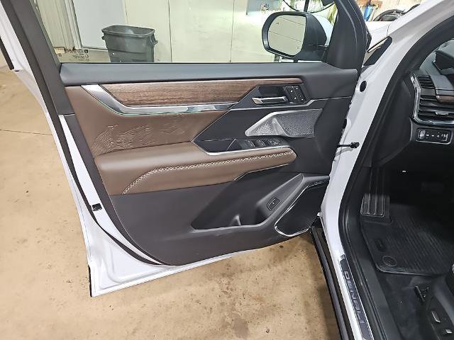 New 2026 GMC Acadia Denali Ultimate w/ LPO, All-Weather Package image 10