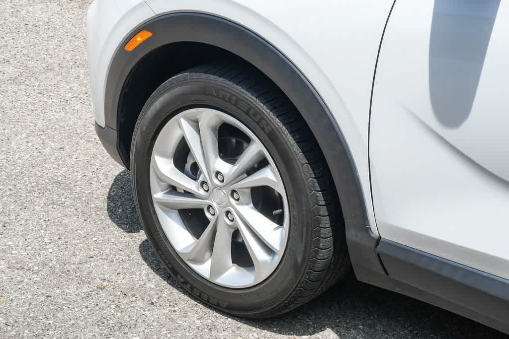 Used 2022 Buick Encore GX Preferred w/ Cold Weather Comfort Package FWD image 10