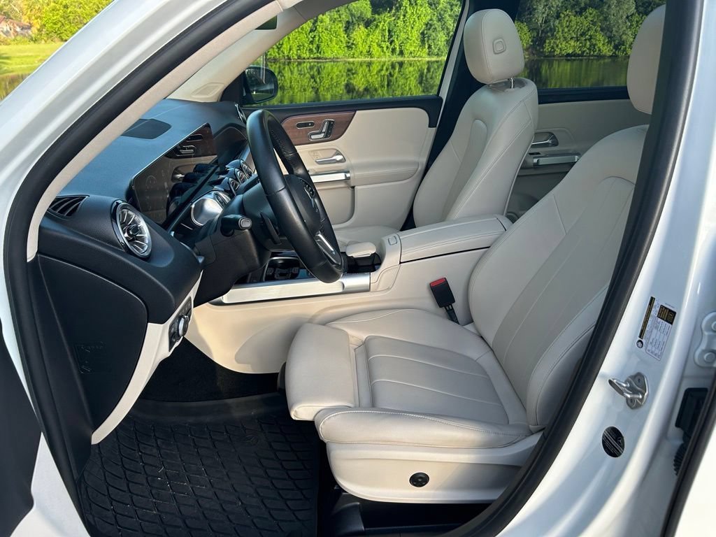 Used 2023 Mercedes-Benz GLB 250 image 15