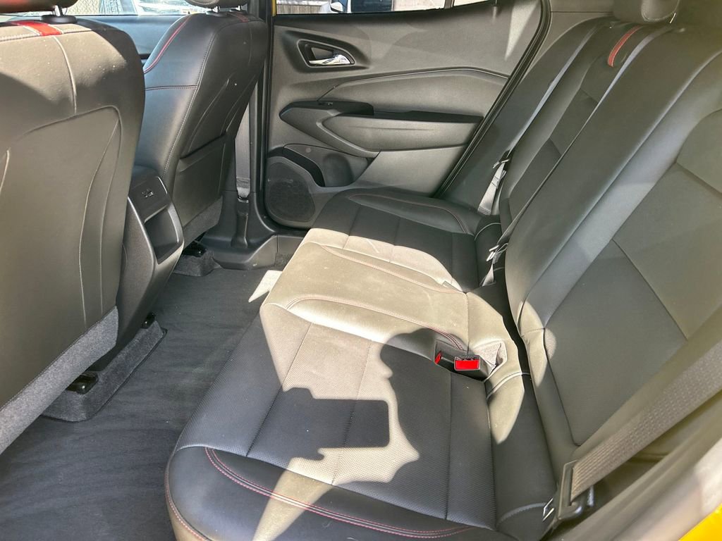 Used 2024 Chevrolet Trax RS FWD image 15