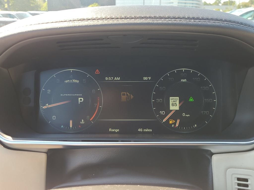 Used 2016 Land Rover Range Rover Supercharged AWD/4WD image 27