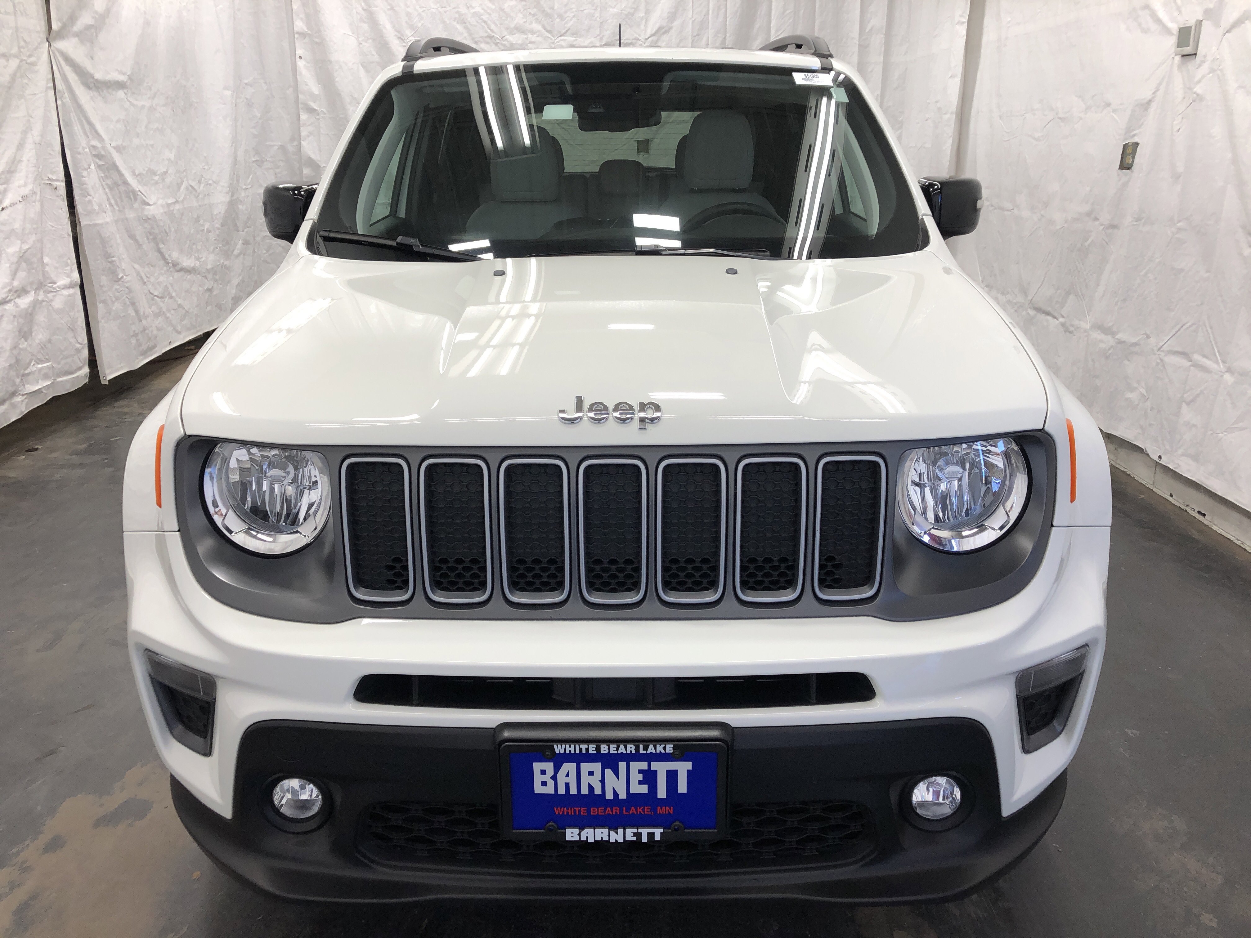 Used 2022 Jeep Renegade Limited AWD/4WD image 6
