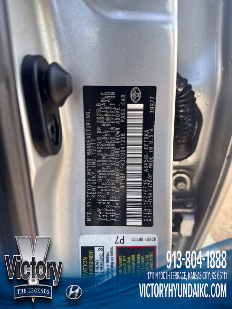 Used 2012 Toyota Camry SE FWD image 29