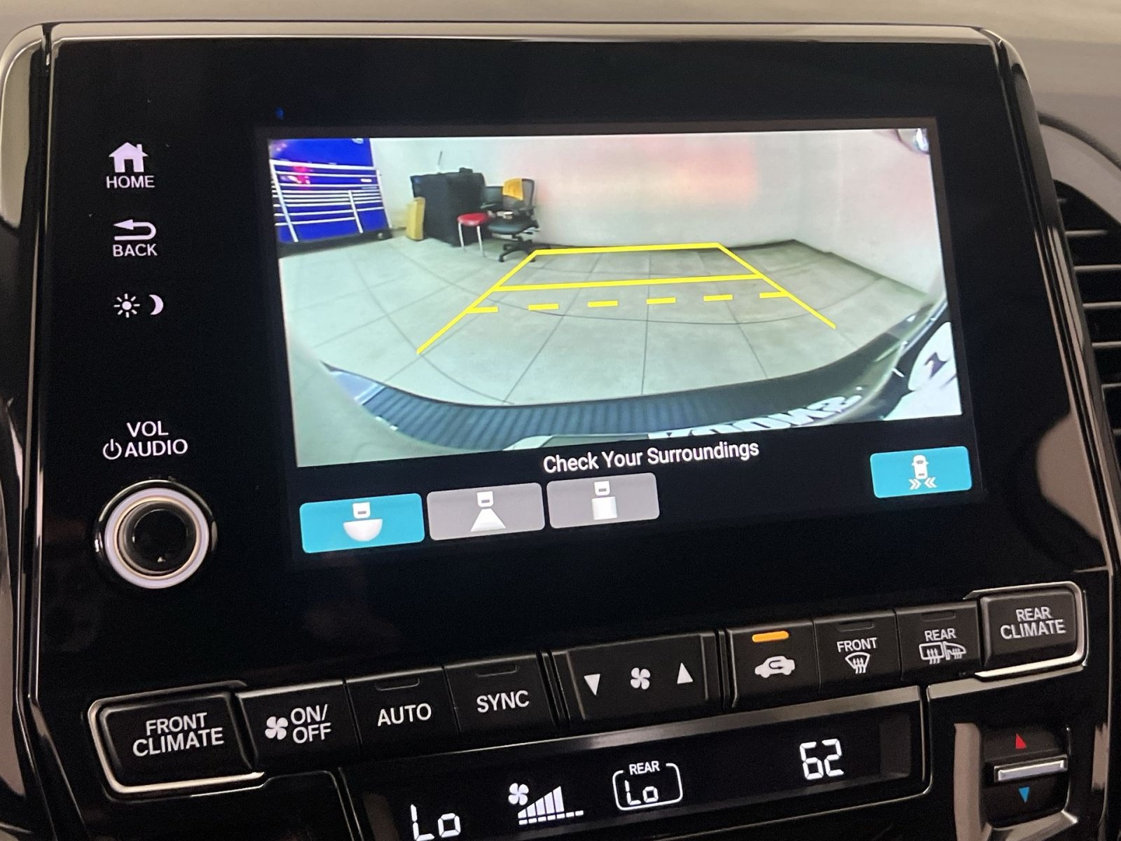 Used 2023 Honda Odyssey EX-L image 18