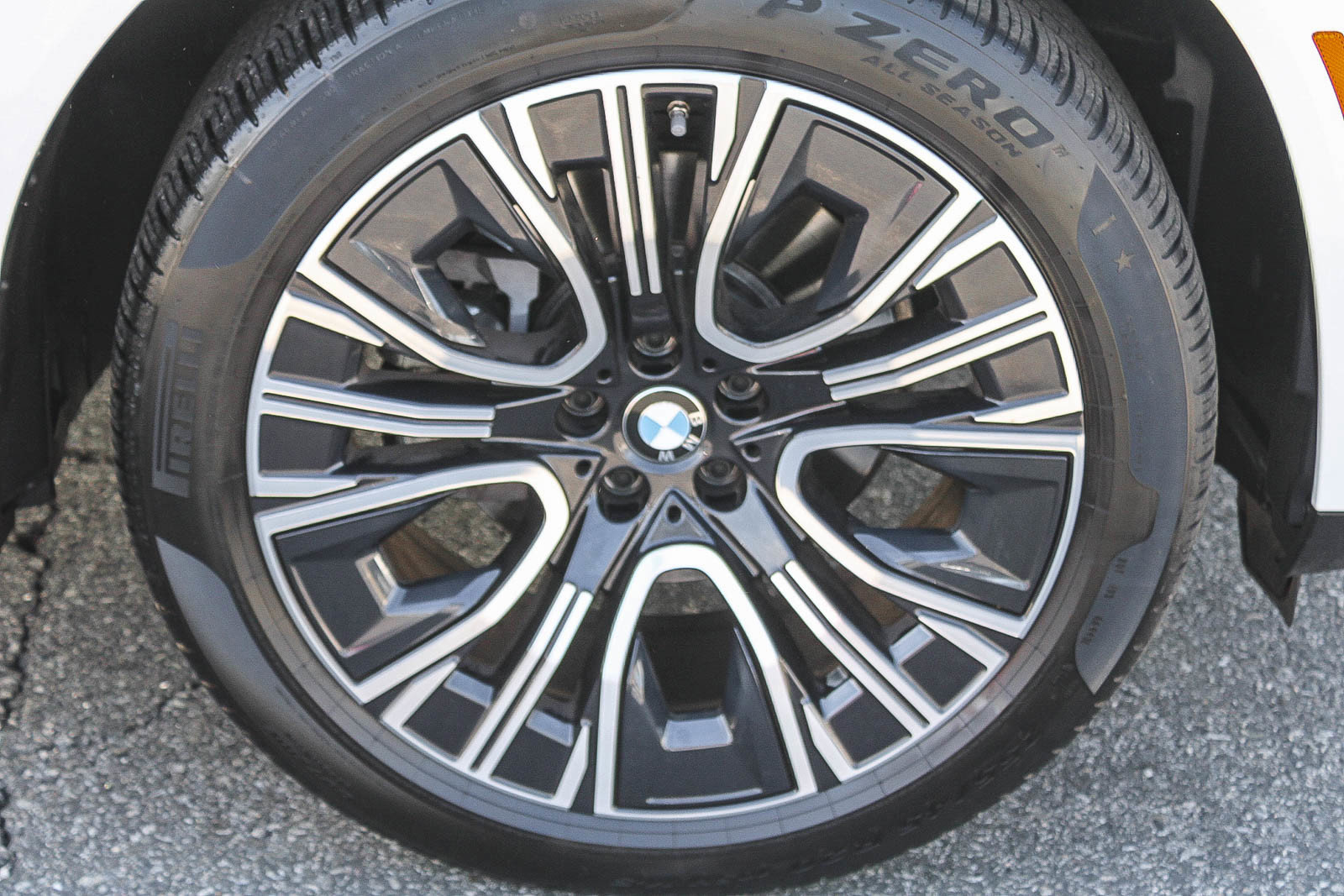 Certified 2025 BMW X3 xDrive30i w/ Convenience Package image 10