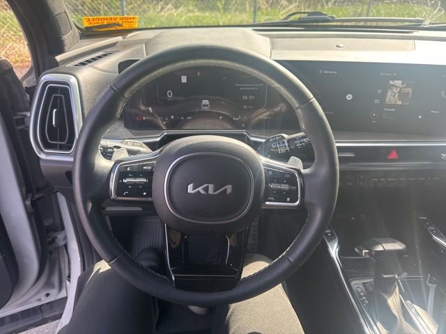 Used 2024 Kia Sorento SX Prestige image 14