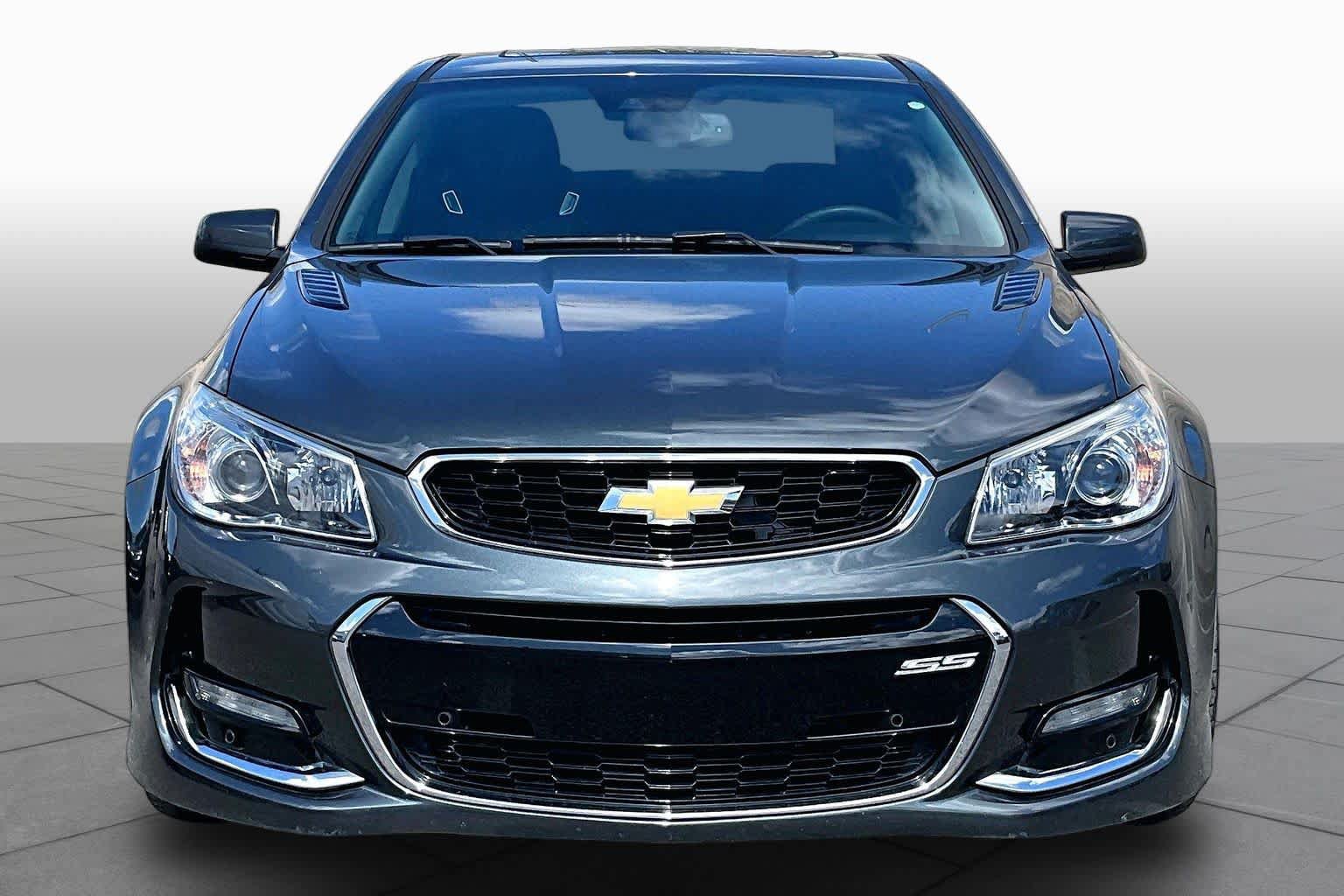 Used 2017 Chevrolet SS RWD image 4